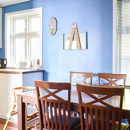 Casa de Férias Stunning In With Kitchen Brekke (Sogn og Fjordane)